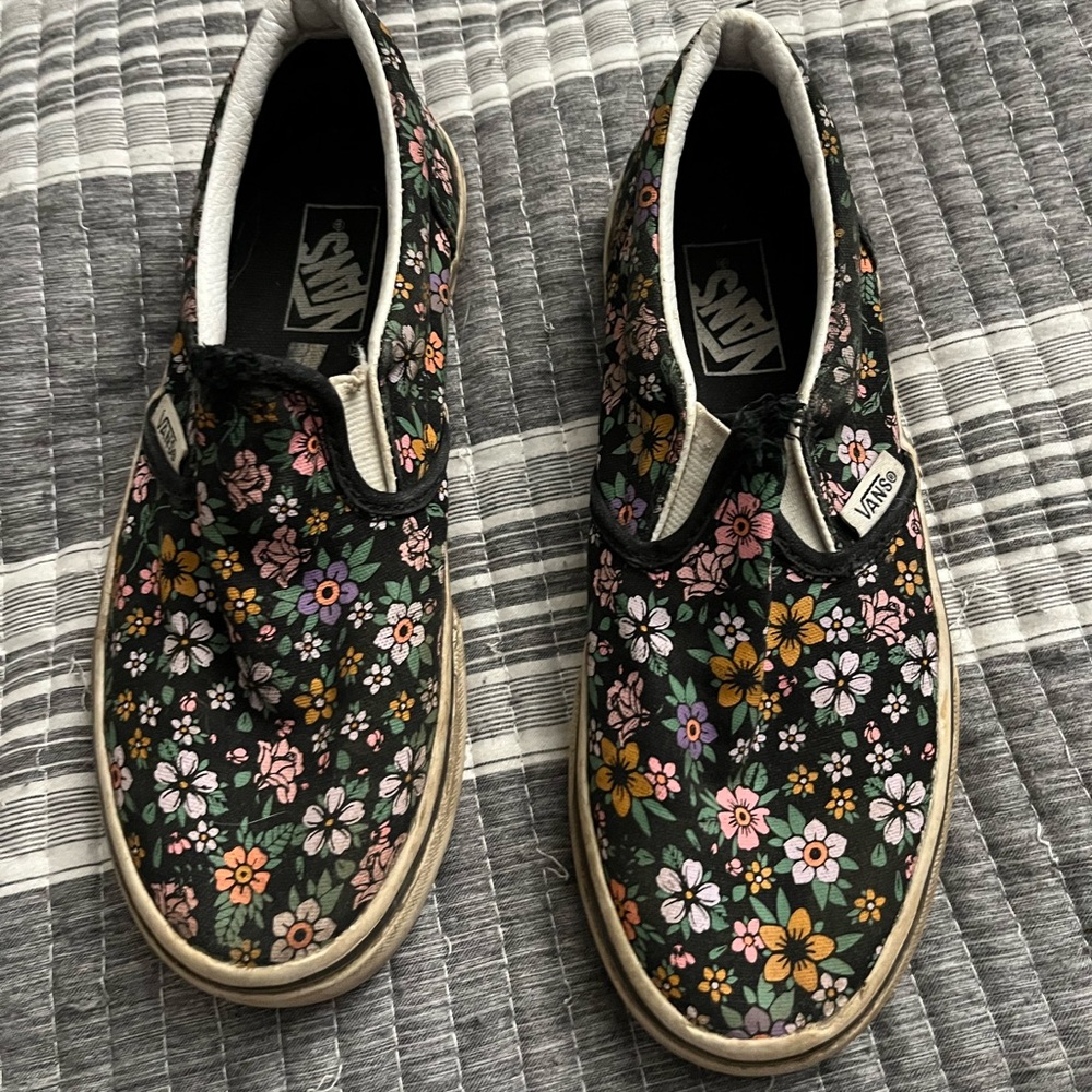Little girl vans